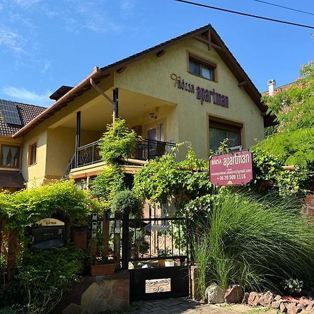 Rozsa Apartman 2 Alsoors Exterior photo